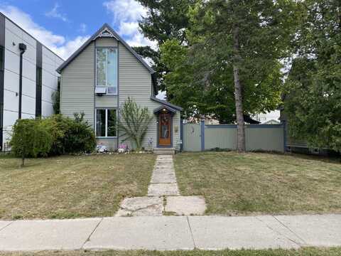 120 N Oak, Traverse City, MI 49684