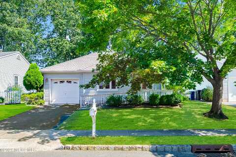 2306 Mount Hood Lane, Toms River, NJ 08753