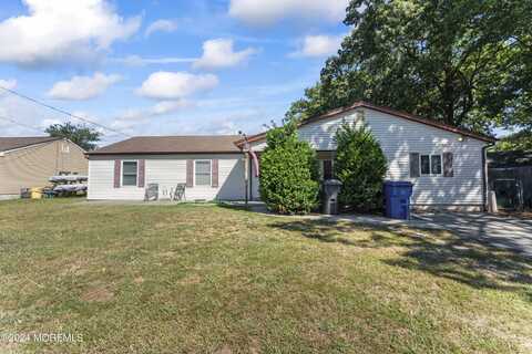 1240 Bewick Street, Toms River, NJ 08753