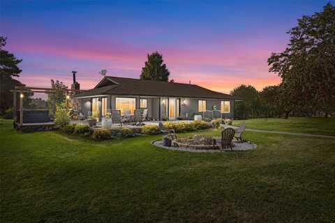 508 Bass Lane, Corvallis, MT 59828