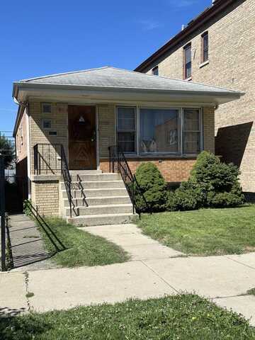 3848 S Sacramento Avenue, Chicago, IL 60632