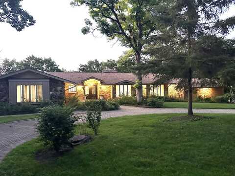 9804 Butternut Drive, Crystal Lake, IL 60014