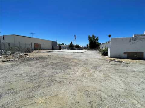 165 W 5th Street, San Jacinto, CA 92583