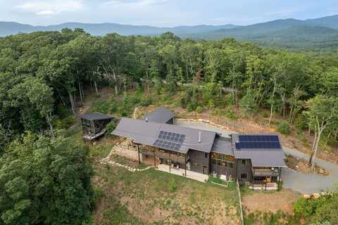 135 Tanager Trail, Ellijay, GA 30536