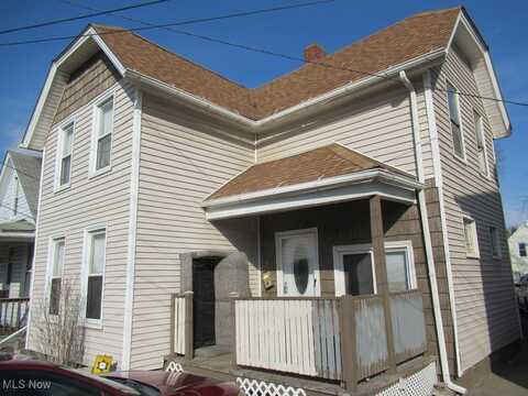 7425 Harvard, Cleveland, OH 44105