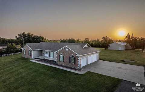 1331 South Spring Valley Road, Junction City, KS 66441