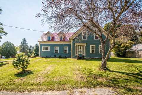 46 South Lunenburg Road, Lunenburg, VT 05906