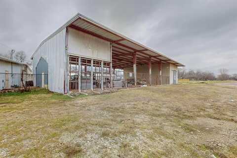 517 E Broadway Street, Gainesville, TX 76240