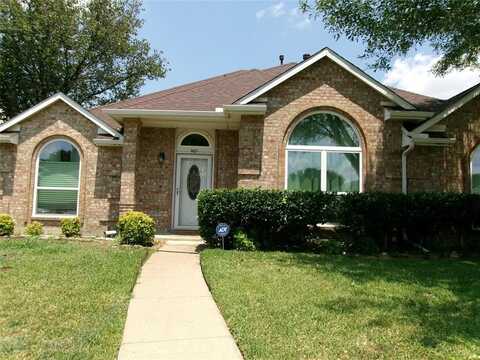 907 Dawson Street, Cedar Hill, TX 75104