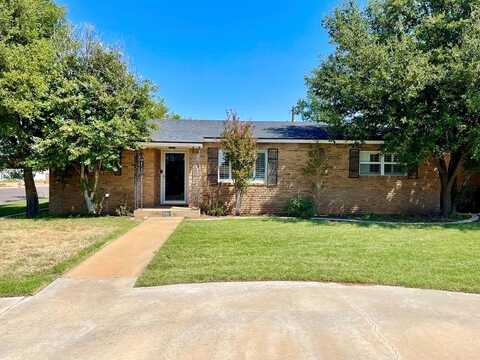 201 SW 16th St, Seminole, TX 79360