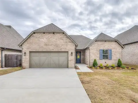 2600 Woods Edge Drive, Edmond, OK 73034