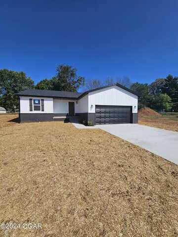 37 Whitley Lane, Monett, MO 65708