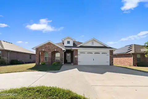 2441 S River Street, Carthage, MO 64836