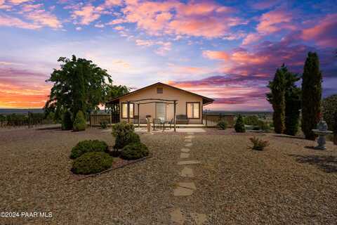 974 N Grandview, Paulden, AZ 86334