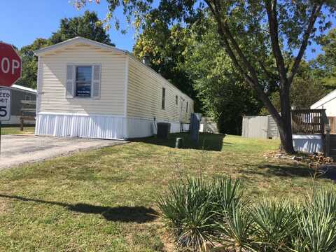 1773 W Golden Circle, High Ridge, MO 63049