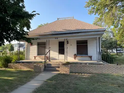 316 E. Maple, Hill City, KS 67642