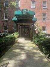 765 Bronx River Rd, Yonkers, NY 10708