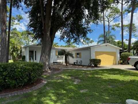 19422 Saddlebrook, Fort Myers, FL 33903