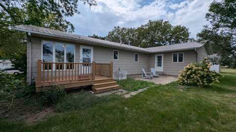 2122 Park St, Elk Horn, IA 51531