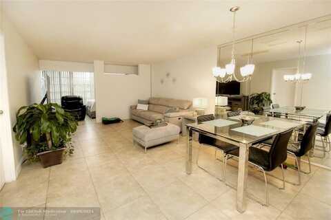 8401 Lagos De Campo Blvd, Tamarac, FL 33321