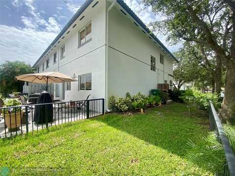 2720 Treasure Cove Cir, Fort Lauderdale, FL 33312