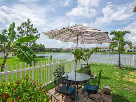 9898 E Villa Circle, Vero Beach, FL 32966