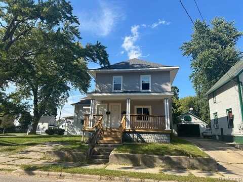 605 BAKER Street, Lansing, MI 48910