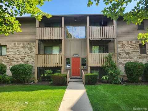 8727 CANDLEWOOD Trail, Brighton, MI 48116