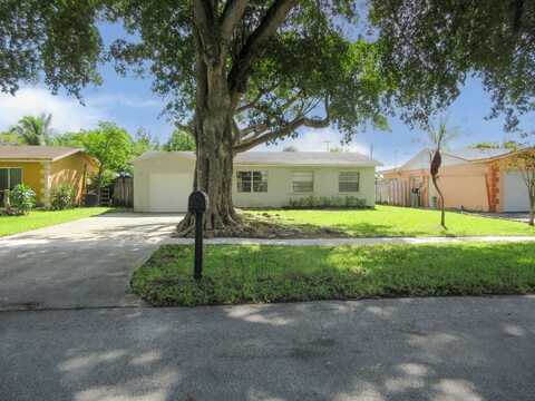 704 SW 74th Avenue, North Lauderdale, FL 33068