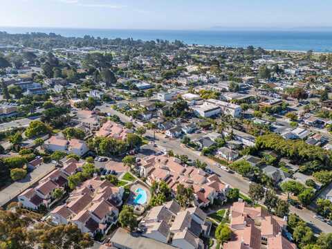 4856 Sawyer Avenue, CARPINTERIA, CA 93013