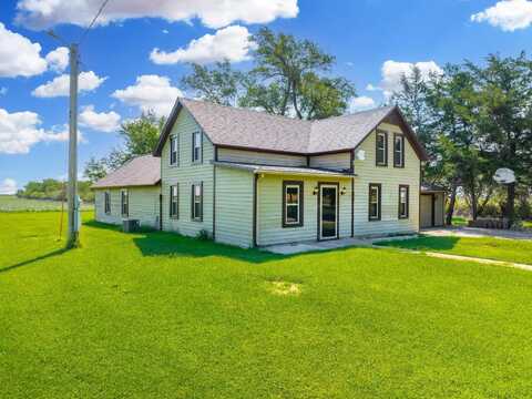 8812 N Worthington Rd, Buhler, KS 67522