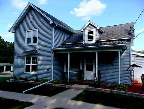 23 Broadway Street, Edgerton, WI 53534