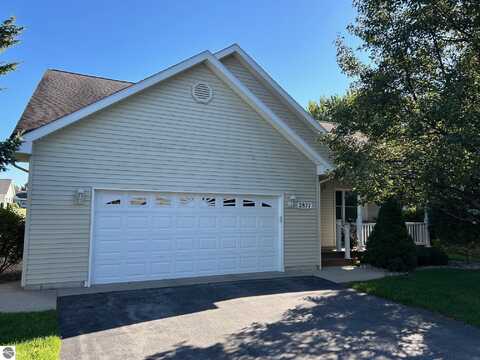 2877 Ruby Street, Traverse City, MI 49684