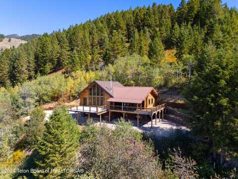 651 UPPER STWEART CREEK Road, Etna, WY 83118