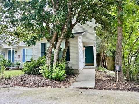 3001 Oak Park Court, Tallahassee, FL 32308