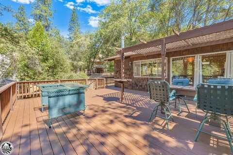 21840 Feather River Dr, Sonora, CA 95370