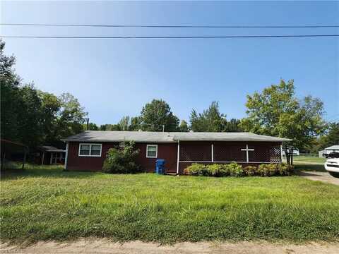 1357 Salisbury Street, Ramseur, NC 27316