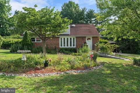 2 SUNSET DRIVE, VOORHEES, NJ 08043