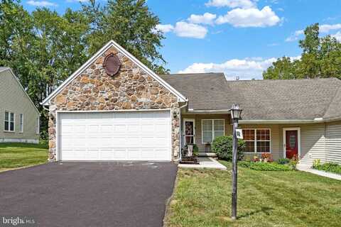 1712 BOXWOOD COURT, DOVER, PA 17315