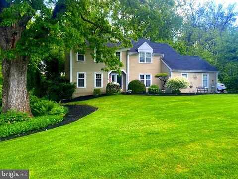 99 STONEHEDGE DRIVE, GLENMOORE, PA 19343