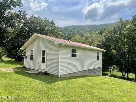 1743 Dry Creek Road, Blackwater, VA 24221