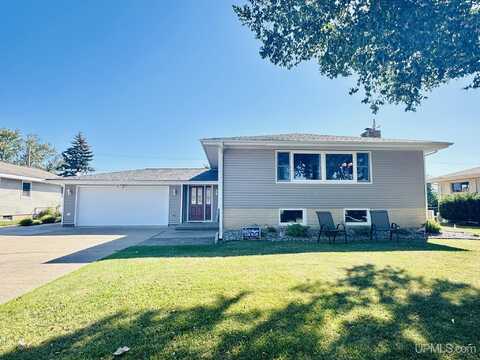 519 S 29th, Escanaba, MI 49829