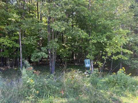 2014 Maple Ridge Dr., Lot 7, Marquette, MI 49855