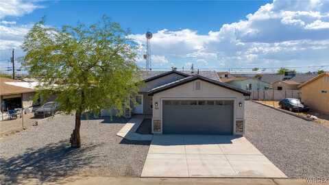 926 Sandy Beach Drive, Bullhead City, AZ 86442