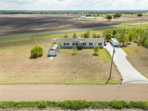 143 W Weinberger Road, West, TX 76691