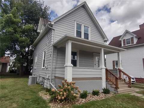 335 Pittsburgh Circle, Ellwood City, PA 16117