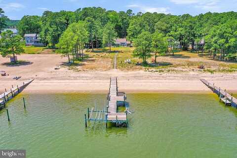 Blackbeard Pond, HAGUE, VA 22469