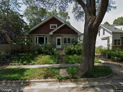 Forest, SAINT PAUL, MN 55106
