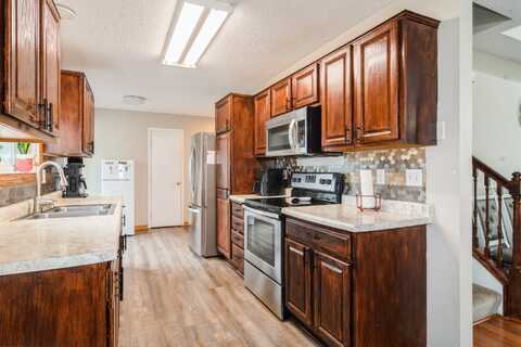 Hamlet, COTTAGE GROVE, MN 55016