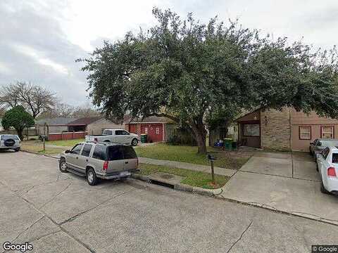 Gayla, BAYTOWN, TX 77521